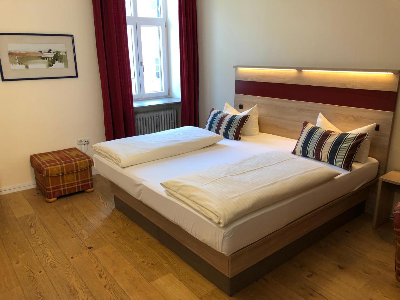 Hotel-Gasthof Floetzinger Braeu Rosenheim Extérieur photo